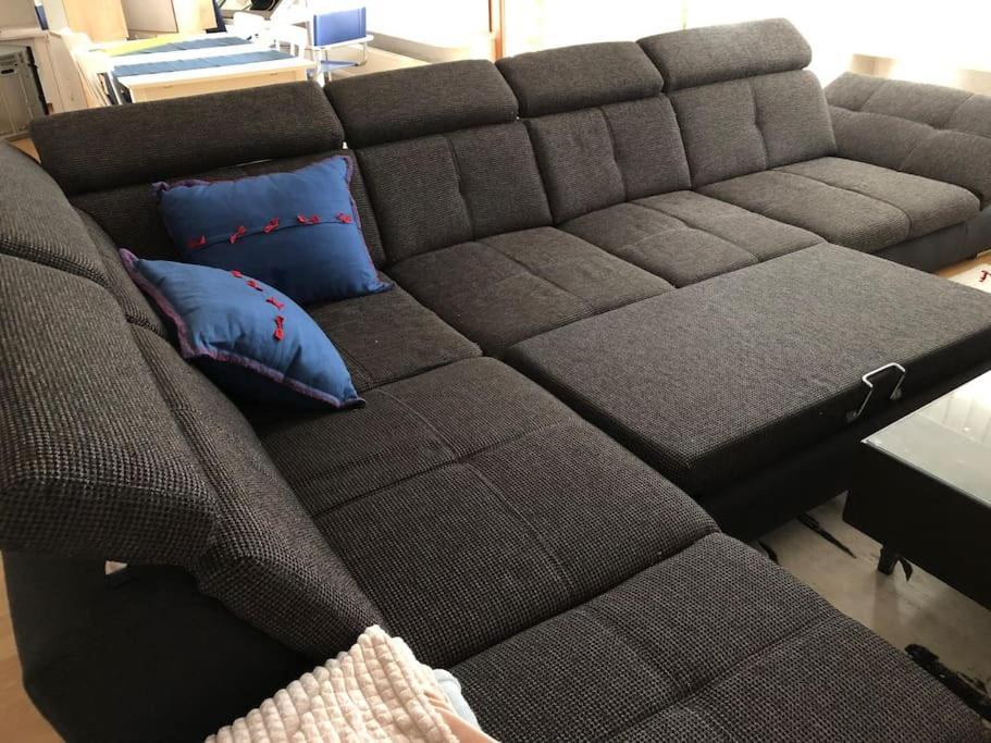 Grosse, Helle Wohnung Fuer Bis Zu 6 Personen Weinheim Exterior foto